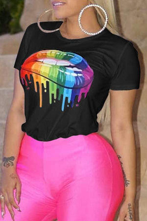 VogueRegion Casual Lip Printed T-shirt - VogueRegion