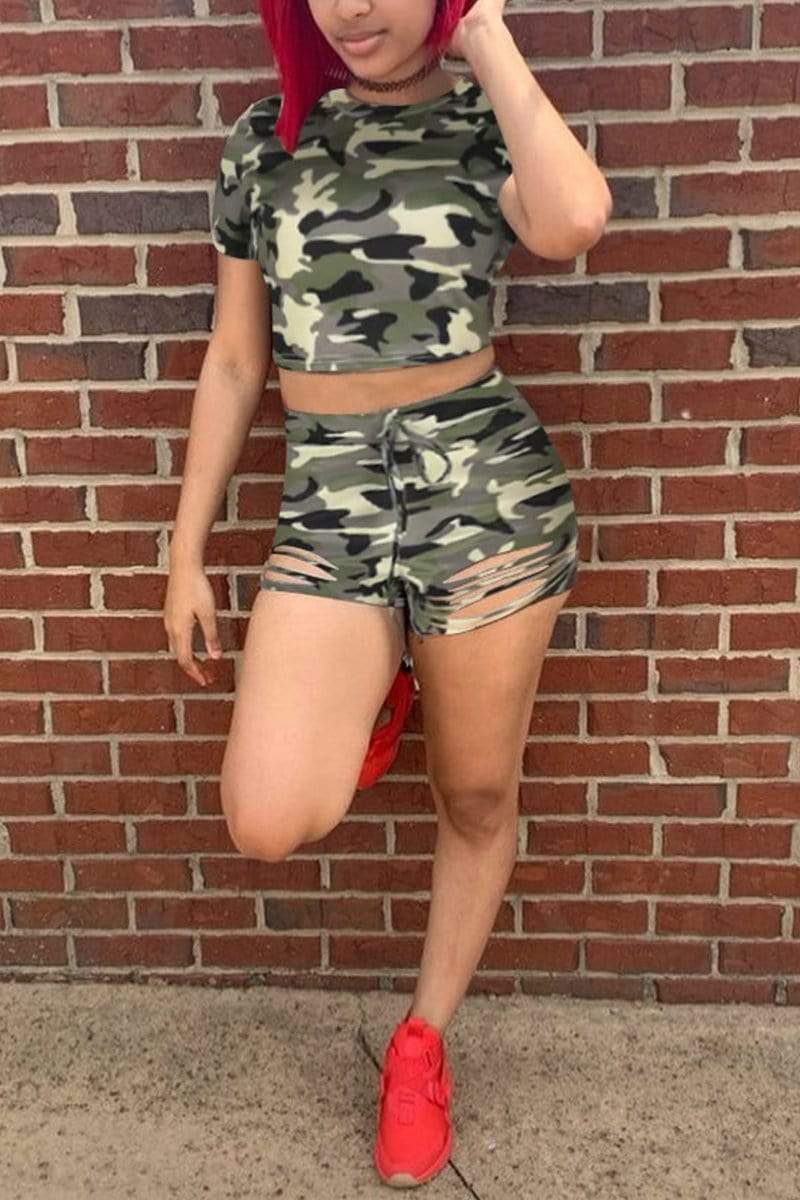 Casual Print Camouflage Shorts Set - VogueRegion