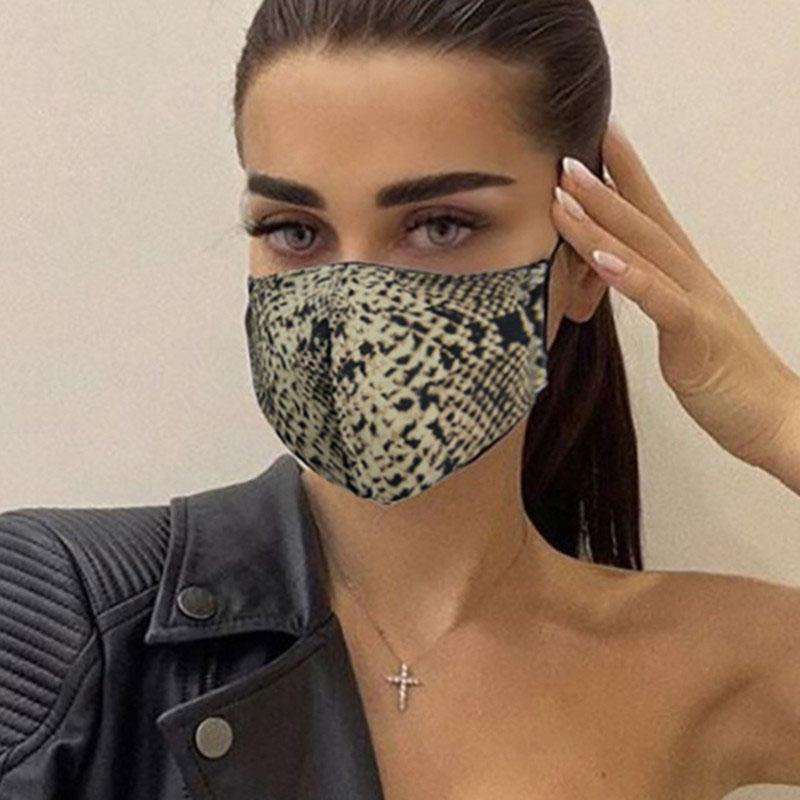 Stylish Textured Print Face Protection