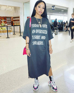 OVERSIZED TEE