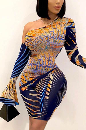 Sexy Oblique Collar Flare Sleeve Printed Dress